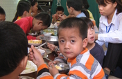 Help 75 abandoned orphans with HIV infection,Hanoi
