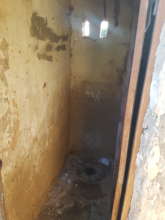 Bad state of the toilet