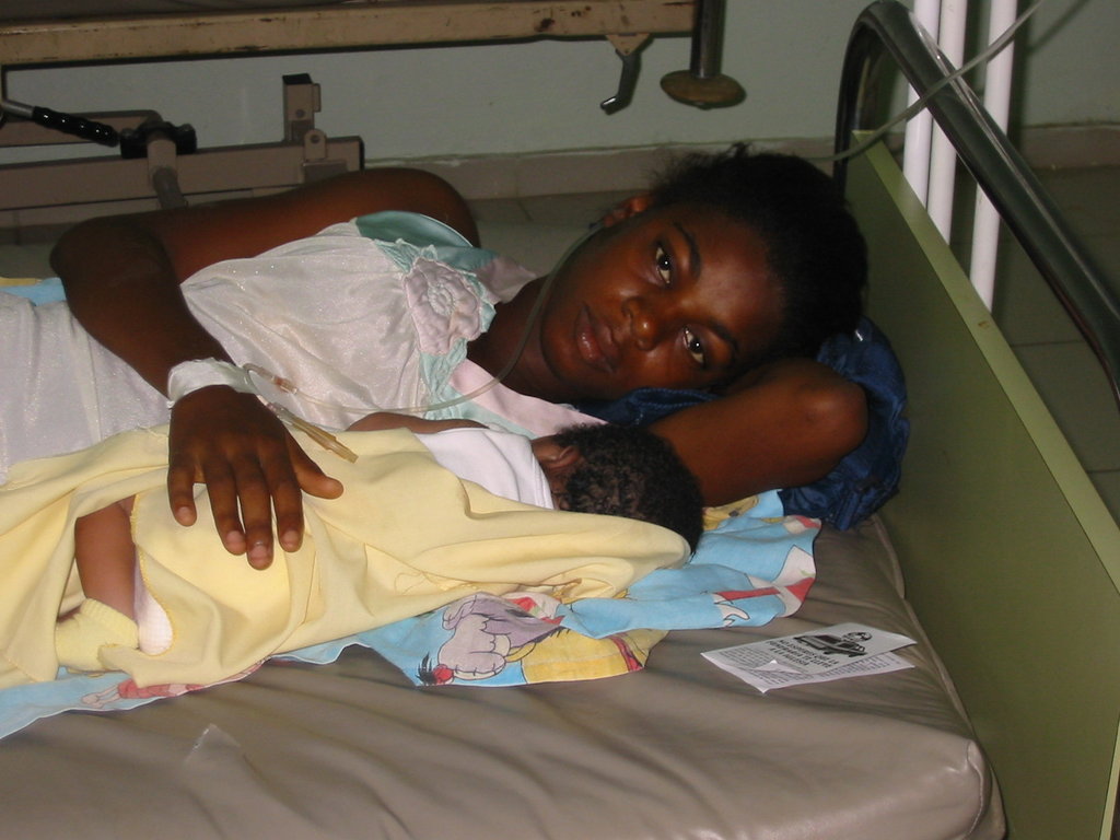 Mother's Day Gifts that Save 100 Mothers & Babies