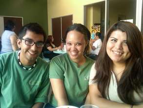 Shawntrice is a Pathways Fellow (center)