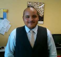 Cesar is ready for a job interview