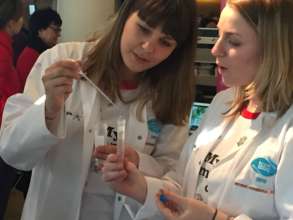 Our g4g science leaders in action at London's WOW
