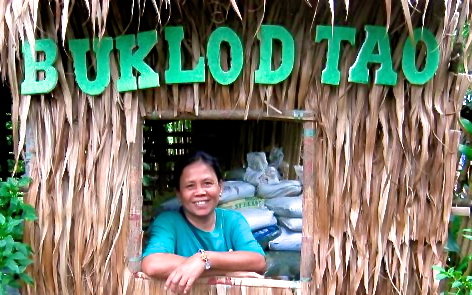 Help Filipino Mothers Build a Bright future