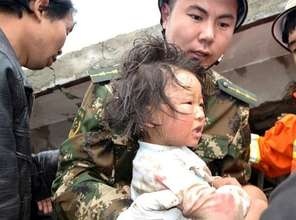 the kids affected in the 7.0 earthquake in China