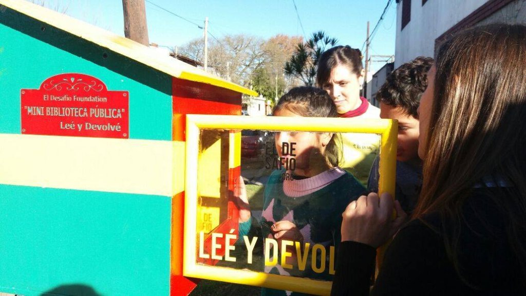 Public Mini Libraries