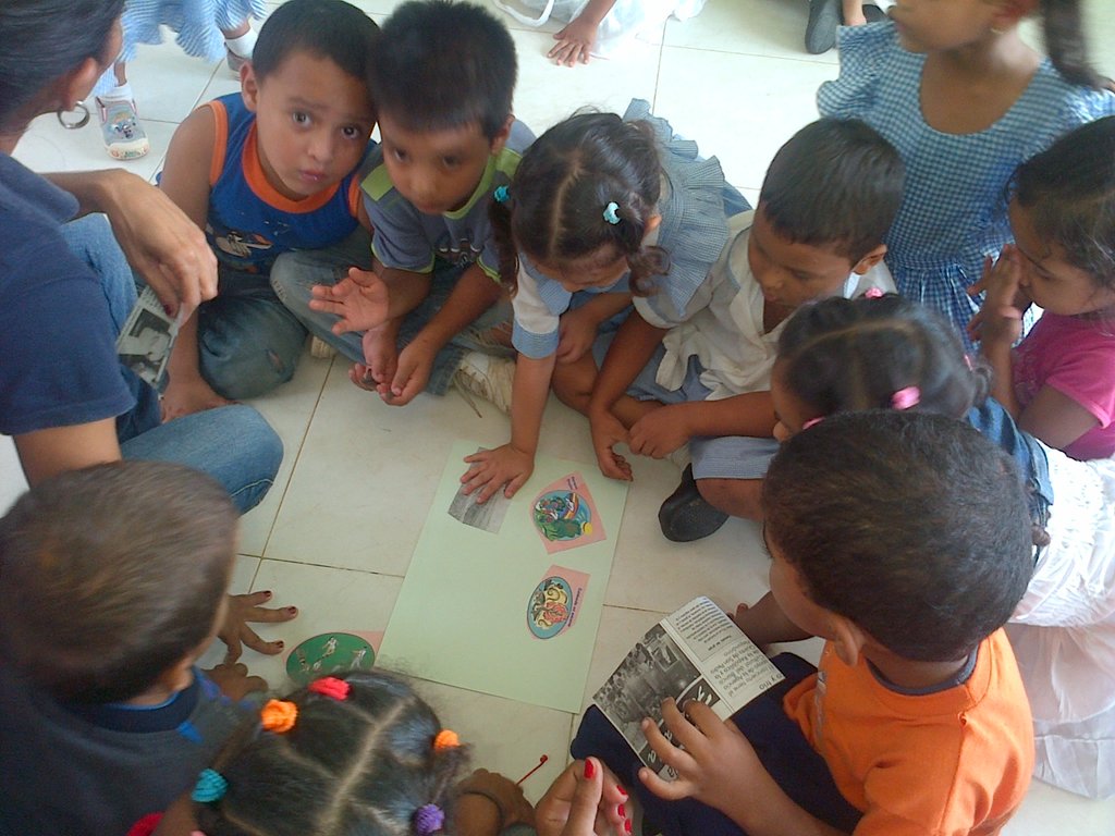 Help 1200 vulnerable children in rural Colombia