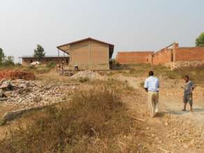 Building to be roofed