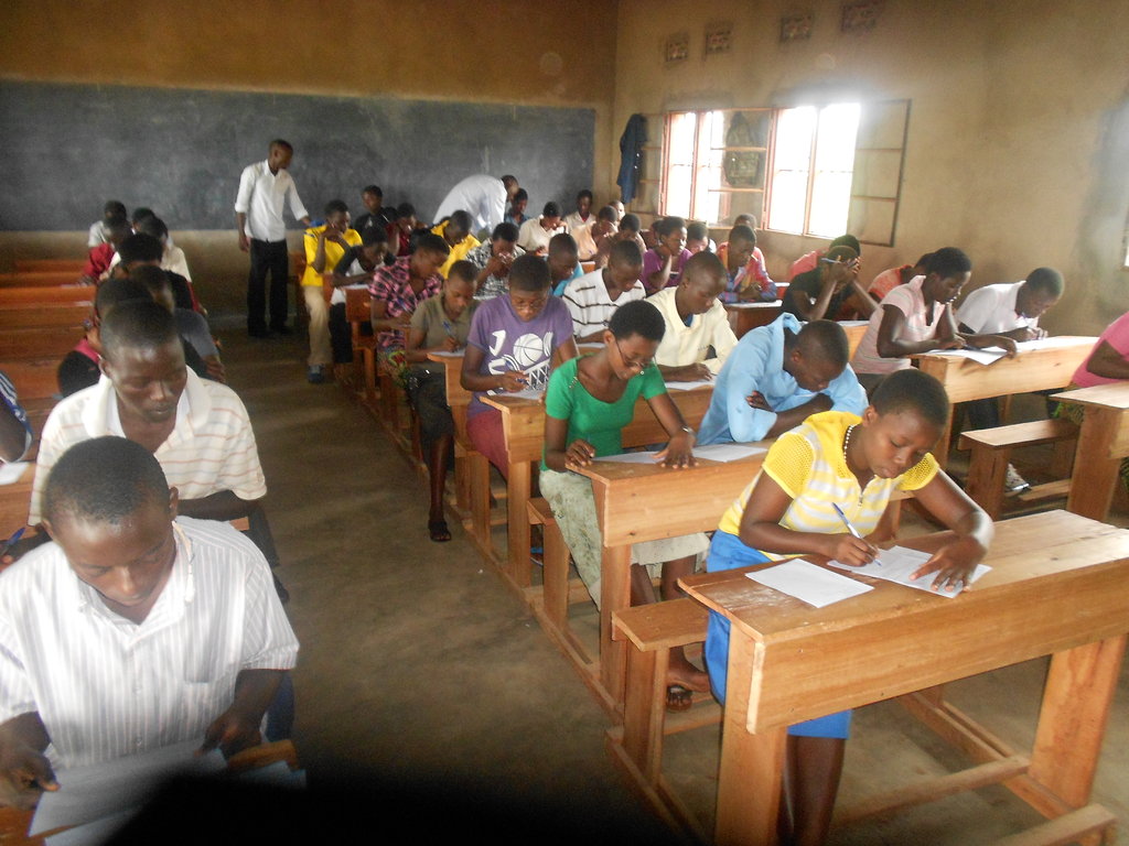 Providing Education to 450 Children in Ruhagarika