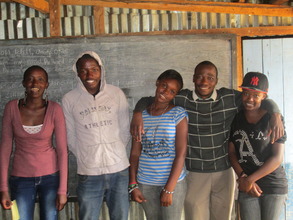 Volunteers with organizer after training