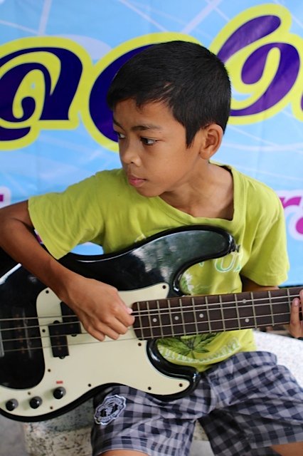 Bring hope to Thai kids in the Khlong Toey slum