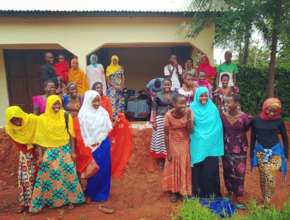 Form 4 Students Visit PW Office