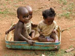 Kids in an old suitcase