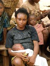 Yeye with her young children