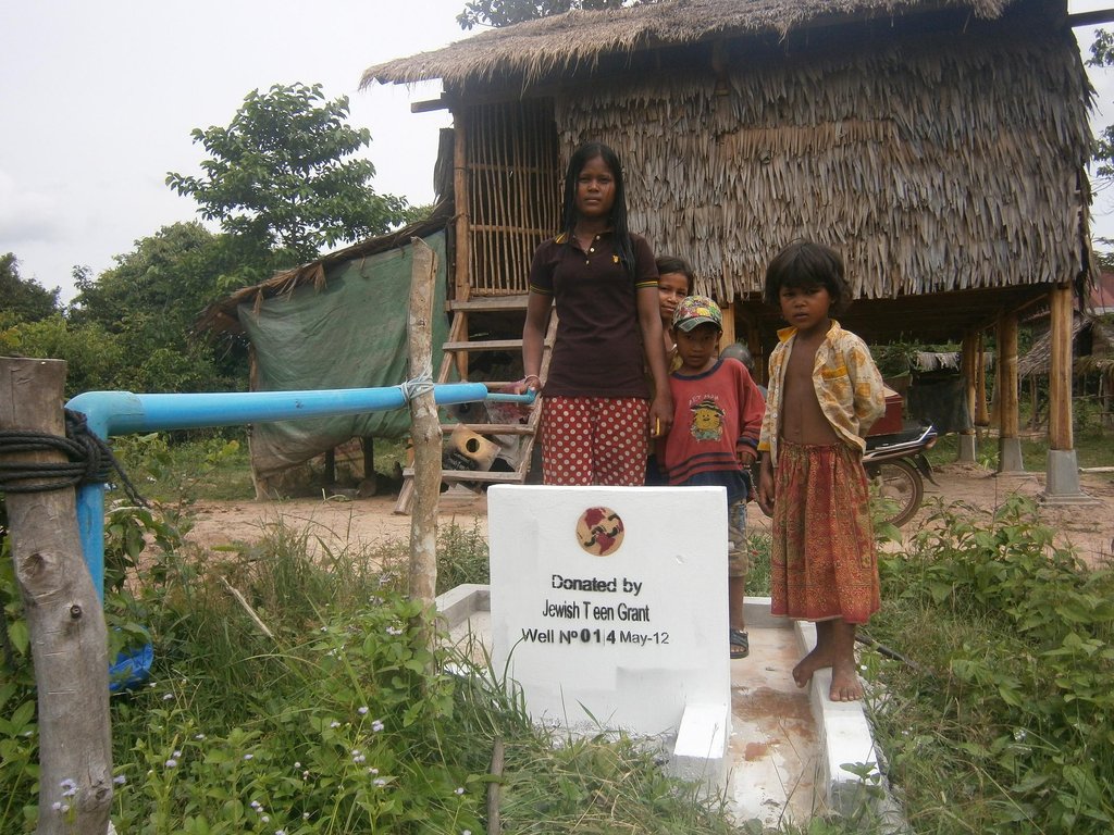 Clean water for hundreds of villagers in Cambodia