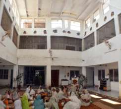 Widows at Maitri Ghar in Radha Kund