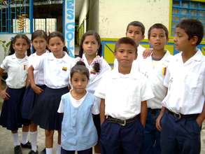 Students of the Escuela Nueva School in Quindio