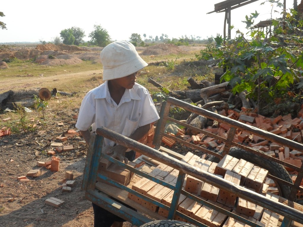 Empower Child Labourers in Need through Education