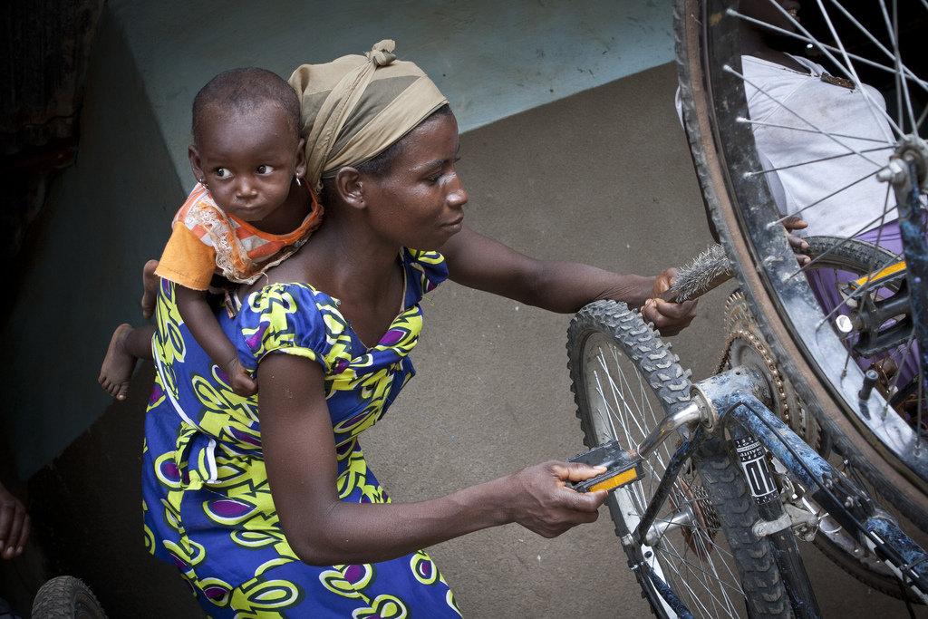 Bikes to Africa - bikes improving life prospects