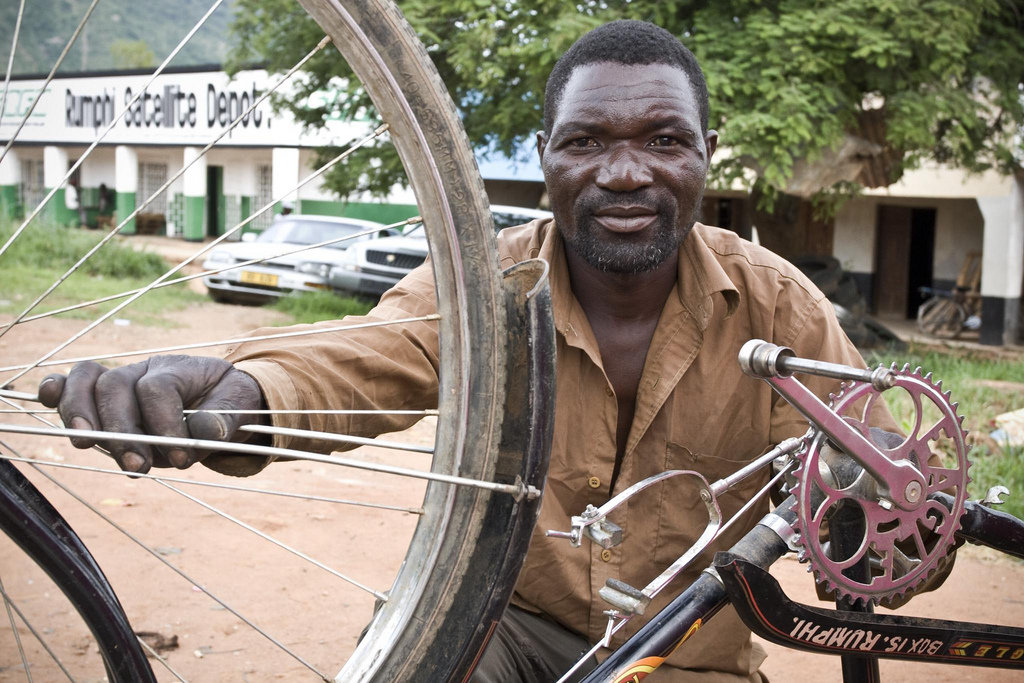 Bikes to Africa - bikes improving life prospects