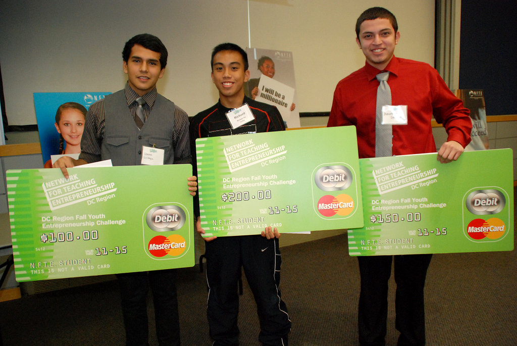 Invest in Young Washington DC Entrepreneurs