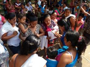 Mothers in Reu jostling to enroll their children