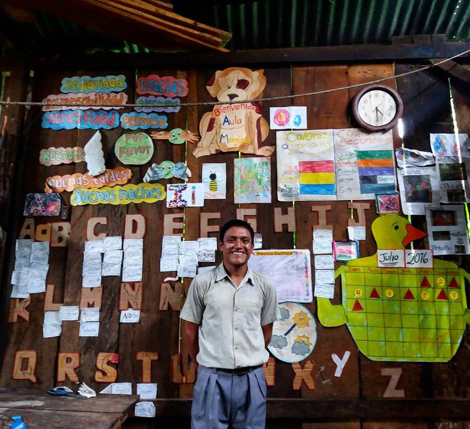 A vibrant classroom at the coast