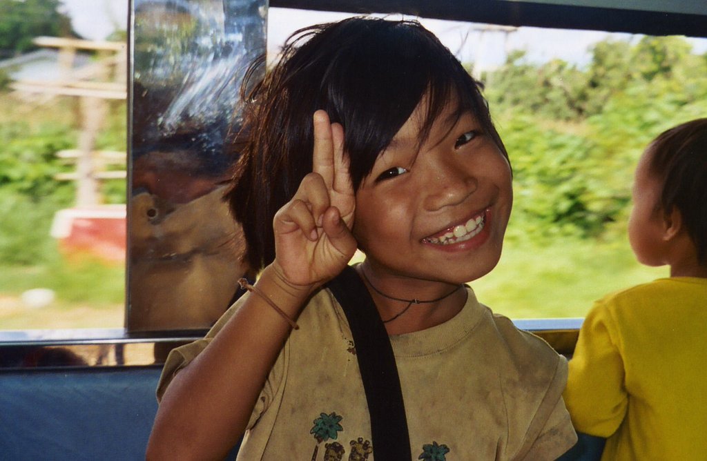 Train 100 Thai youth at risk of human trafficking