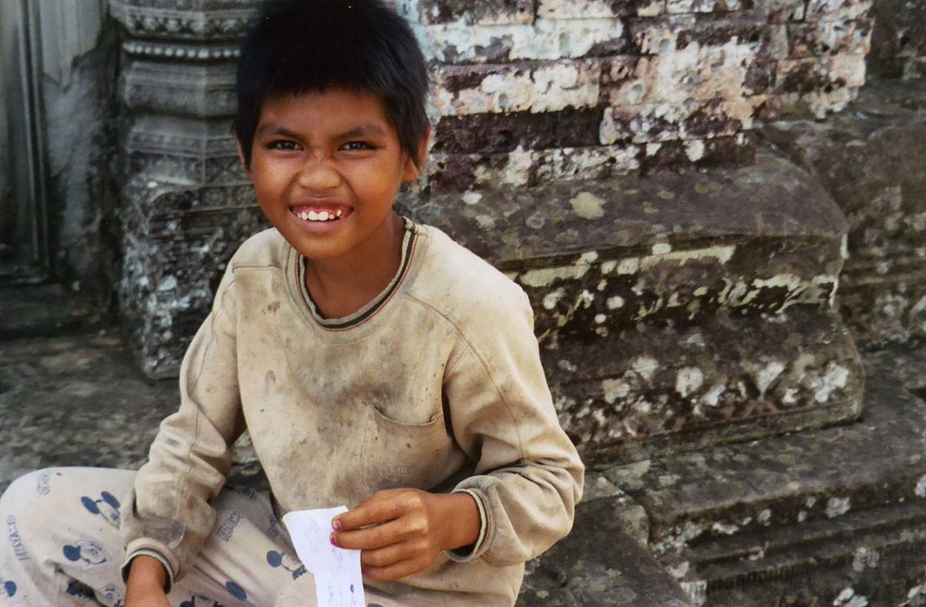 Train 100 Thai youth at risk of human trafficking