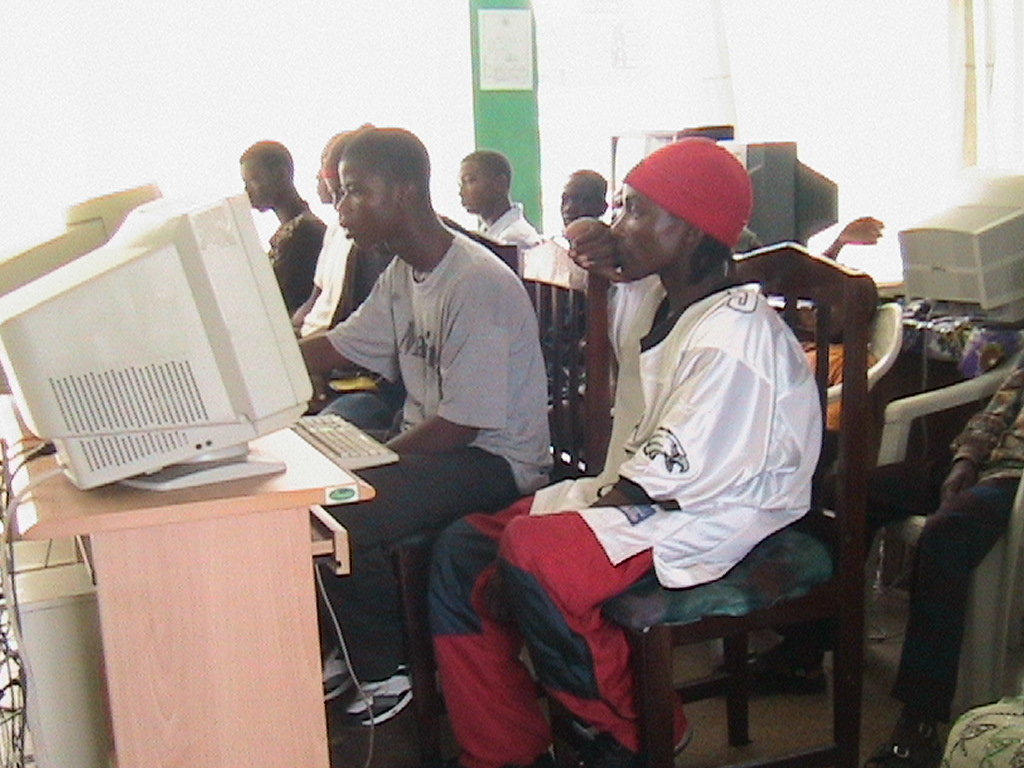 Help Provide Basic Computer Training For Youths
