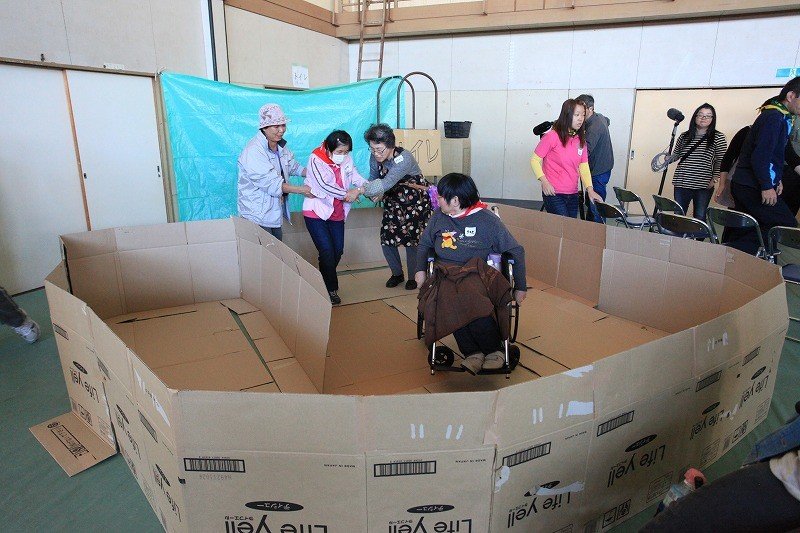 "Shelter spaces" are created in the gymnasium