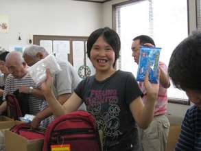 participant showing some evacuation kit contents
