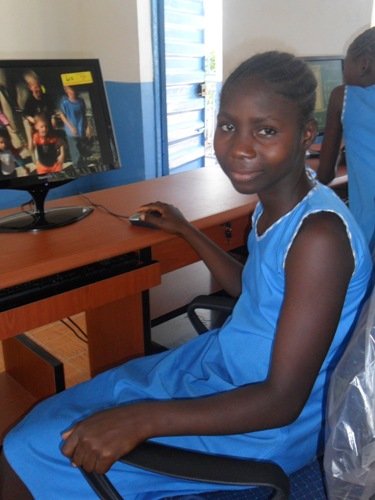 Help Provide Computer Lab for Training 100 Youths