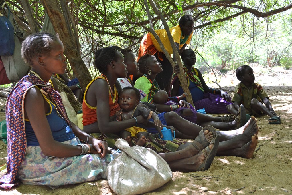 Help mothers give birth safely
