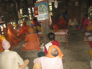 Elderly people in the prayer