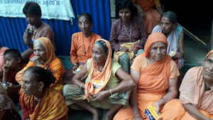 Elderly people at home.