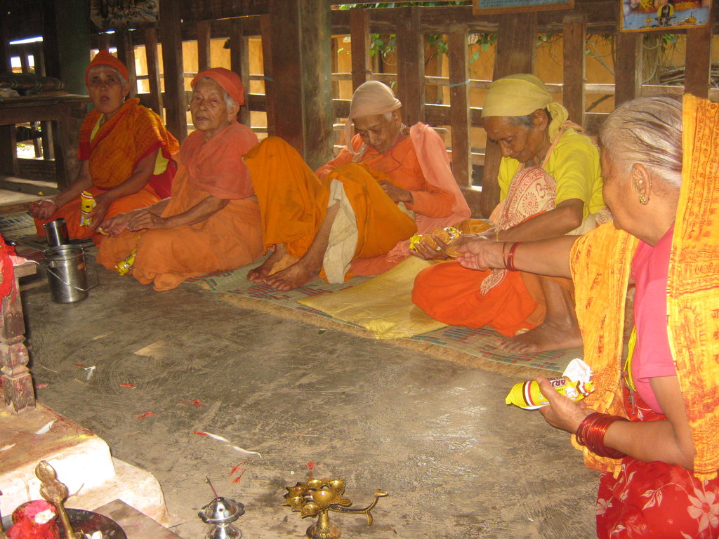 Provide food  for 35 elderly people in Nepal