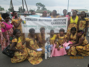 SODEIT Teens and staff pose for health campaign