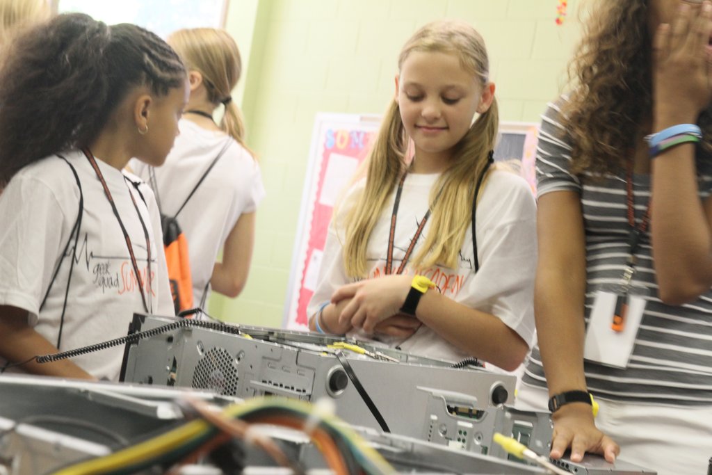 Startup Day for 200 teens at Boys & Girls Club