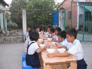 Lunch at Ceporer Hoc Mon