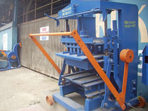 Brick Machine