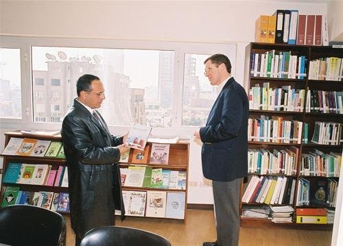 Mobilizing Knowledge for Sustainable Development