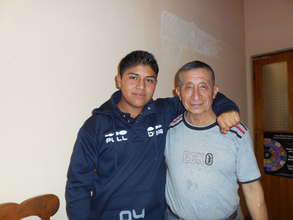 GCRRP youth with staff from Vida Digna