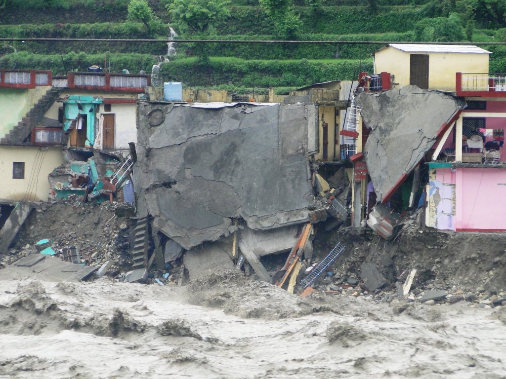 Help us save lives in Uttarakhand!