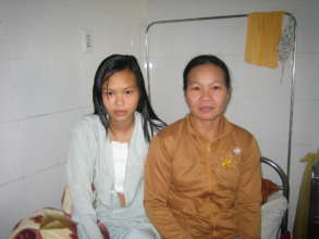 Kieu and her mother, right after surgery 2011