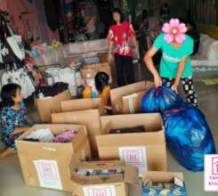 Assembling donations to fire victims