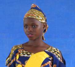 Delphine telling a story