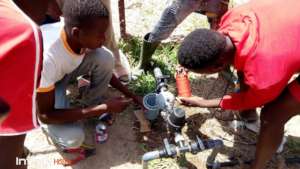 installation drip irrigation system