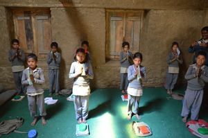 Distributing learning materials