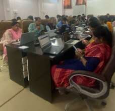 Participants and the Dean - comimted to learn!