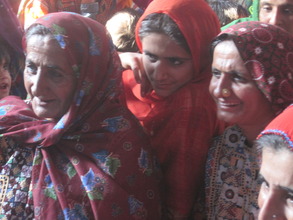 Sughar women in the HUB